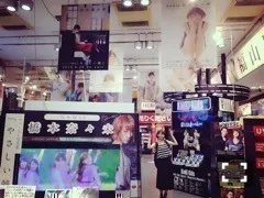 橋本 奈々未｜最近のいろいろ。今日朝鼻血 で目覚めた（2016-02-25）｜4枚目
