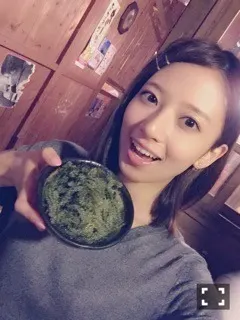 橋本 奈々未｜ホットを飲むようになる季節、金木犀感 じた（2016-09-30）｜5枚目