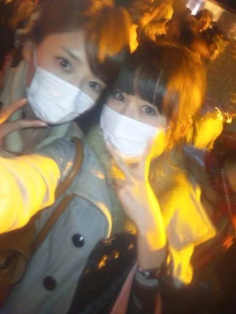 橋本 奈々未｜(´_ゝ｀)  カーテン（2012-01-13）
