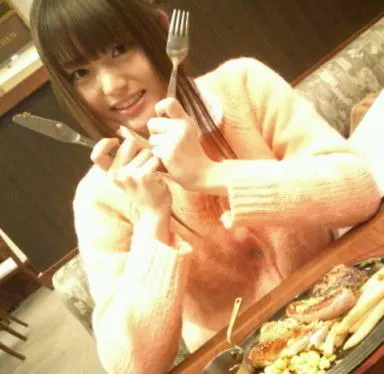 橋本 奈々未｜(´_ゝ｀)  まずは…（2011-12-26）