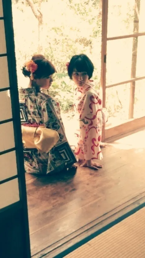 西野 七瀬｜段ボール（2015-05-02）｜4枚目