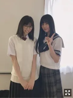 西野 七瀬｜めがねと一緒（2017-09-24）｜4枚目