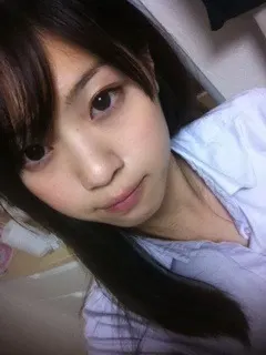 西野 七瀬｜保護シールをはがす∴（2012-04-03）