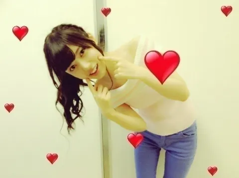 寺田 蘭世｜ほっぺたをつねればいいのか ？そして髪を（2015-08-13）｜3枚目