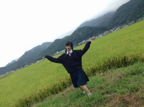 寺田 蘭世｜お風呂とプーる々？（2015-10-11）｜3枚目
