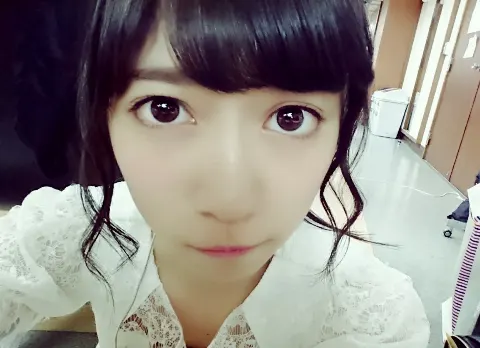 寺田 蘭世｜ボタン（2015-12-23）｜4枚目