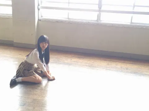 寺田 蘭世｜雨に憧れる（2015-12-26）｜4枚目
