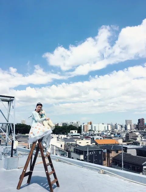 寺田 蘭世｜ブルー（2019-08-16）｜2枚目