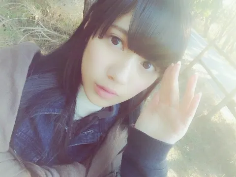 寺田 蘭世｜友達3人（画像が貼りきれま せんでした(｡>_<｡)）（2015-03-27）