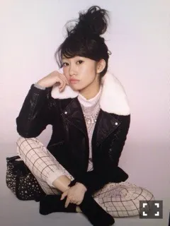 桜井 玲香｜＊2013.12.25＊（2013-12-25）｜3枚目