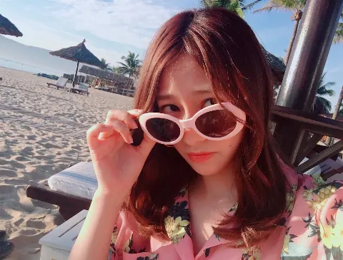 桜井 玲香｜2018.08.04（2018-08-04）｜2枚目