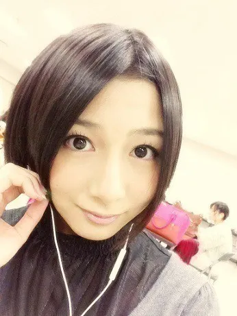 市來 玲奈｜molを制する者は化学を制す？れなりん№232（2013-10-24）｜3枚目