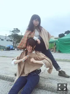山崎 怜奈｜ブランコ（2016-11-17）｜3枚目