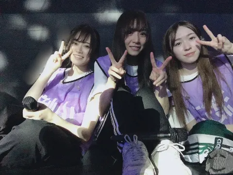 山崎 怜奈｜いつ衣替えしたらいいのか分からない（2022-05-01）｜4枚目