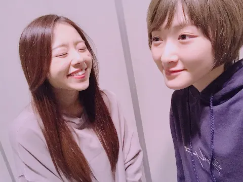 生駒 里奈｜4月ですね～（2018-04-02）｜3枚目