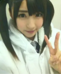 井上 小百合｜ ぼくと握手っっ   ＋＋（2012-03-05）｜4枚目