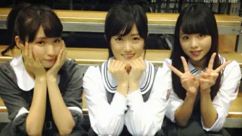 井上 小百合｜ヽ(｡･ω･｡)屋根より高い ～♪（2015-05-08）｜4枚目