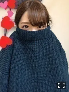 松村 沙友理｜暑い日が挟まるのも なんだか辛いっ(o・・o)（2015-12-11）