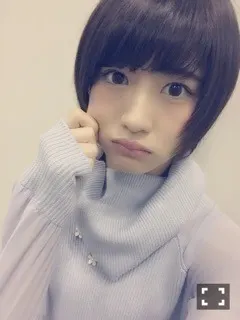 若月 佑美｜個別握手会inよこはま（2015-11-22）｜4枚目
