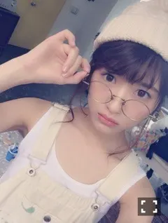 若月 佑美｜オフショットでーし٩( *˙0˙*)۶（2016-12-03）｜2枚目