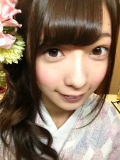斉藤 優里｜ 1位。だなんて(´･ω･`)やったー（2012-05-09）