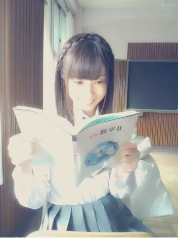 斉藤 優里｜ いちご食べたお♡美味しいお（2013-03-06）