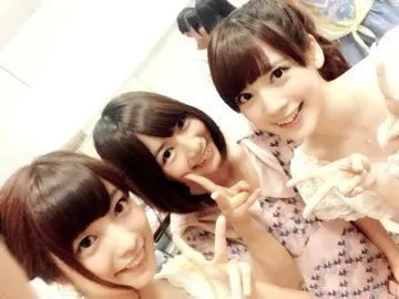 斉藤 優里｜みさ先輩ジュースお ごおごありがとう。 ちゅちゅしたる！（2013-08-13）｜3枚目