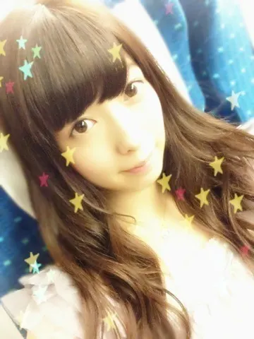 斉藤 優里｜全身写メ撮り忘れち ゃった(´･ω･`)おえ（2013-09-01）