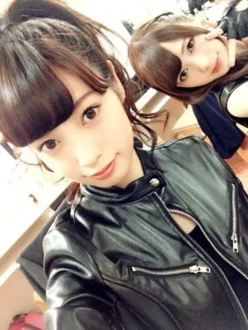 斉藤 優里｜3人で走り込んで行 き着いた場所は出口。（2013-10-30）