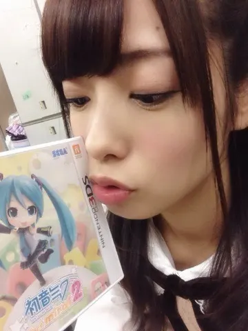 斉藤 優里｜りんごと苺ヨーグルト（2013-12-04）｜2枚目