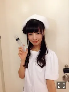 斉藤 優里｜このナース服の撮影 も熱っぴき（2014-04-09）｜2枚目