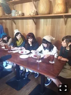 斉藤 優里｜何でもかんでも紫（2014-11-12）｜3枚目