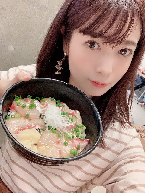 斉藤 優里｜沖縄？（2019-04-22）｜4枚目