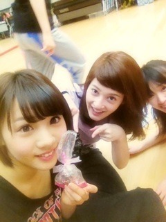 能條 愛未｜ 「能條の日常」明日は個握だーー！みんなあ❤待ってるやで。（2013-02-16）｜3枚目