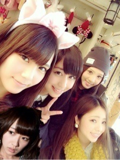 能條 愛未｜今年もあとちょっと で終わり...ですね。はぁ（2013-12-05）｜4枚目