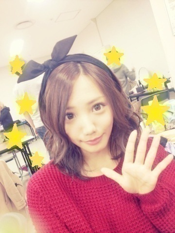 能條 愛未｜幕張握手会にて、2 つの生誕祭にあみた む参加したよ。（2014-02-13）｜2枚目