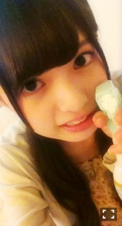 齋藤 飛鳥｜どうしよう私は今と ても幸せですどうも どうも。あのね！今 …（2013-07-18）｜3枚目