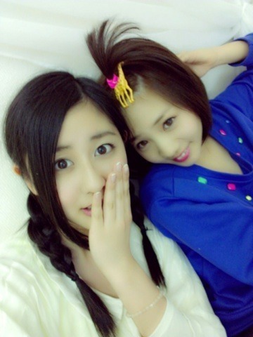 斎藤 ちはる｜ はしゃいでるよ、いま(´>∀<｀)ゝ（2013-04-19）｜3枚目
