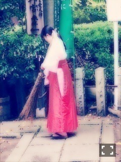 樋口 日奈｜日だまりのお部屋287 *ひなちま（2013-11-13）｜2枚目