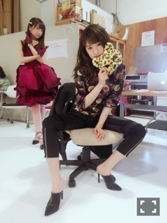 樋口 日奈｜日だまりのお部屋556*ひなちま（2017-04-16）｜3枚目