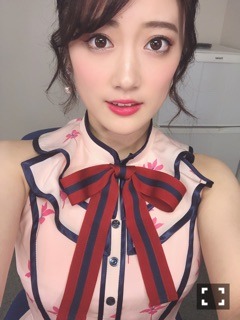 樋口 日奈｜あんちゃん(伊波杏樹ちゃん)と♡*668ひな（2019-10-02）｜5枚目