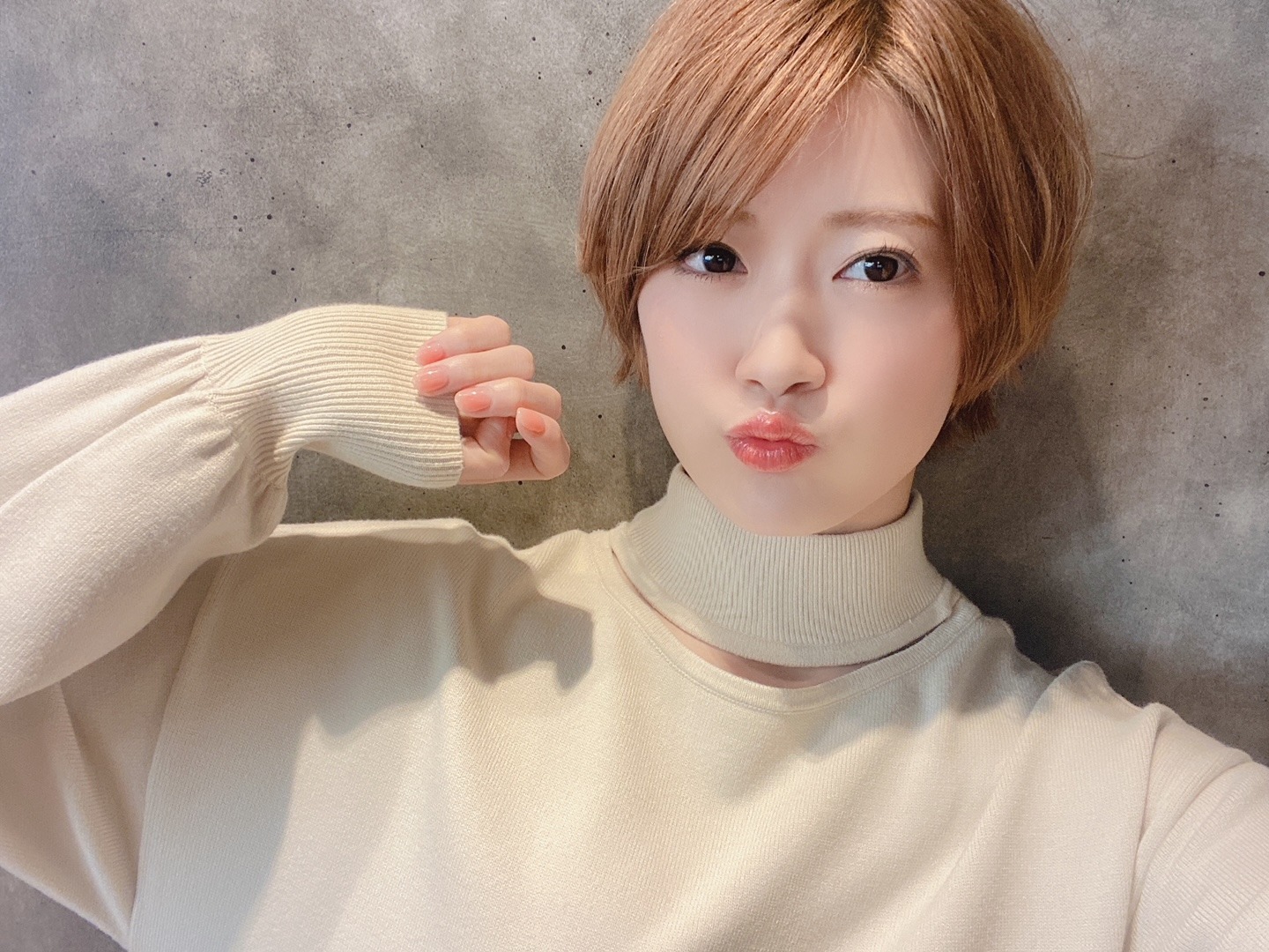 樋口 日奈｜笑うその度に　真っ白な歯と727*日奈（2021-01-19）｜3枚目