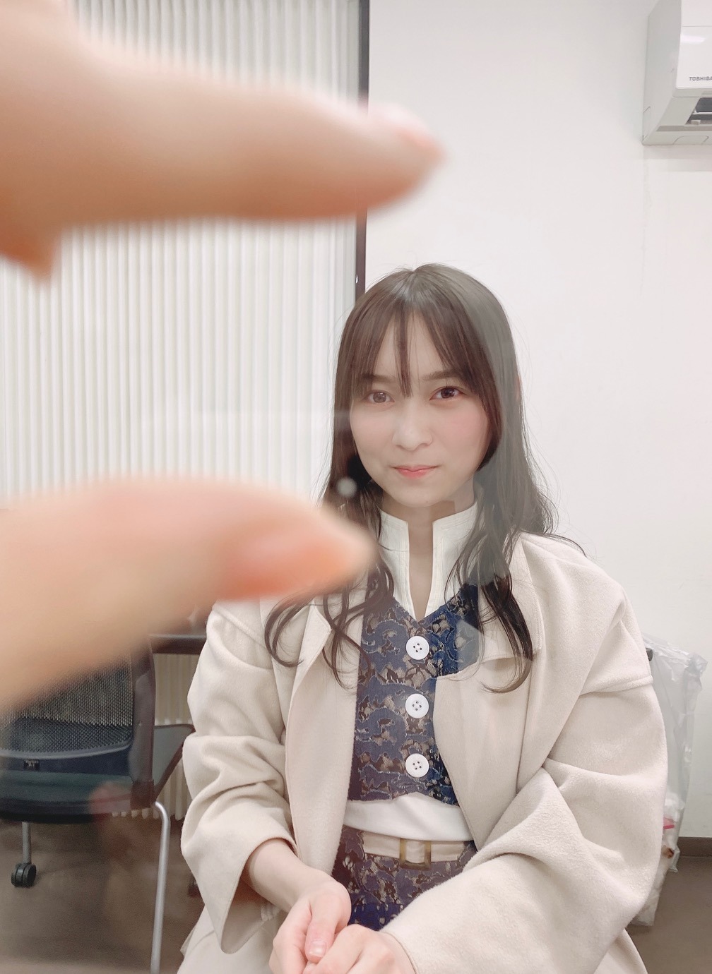 樋口 日奈｜笑うその度に　真っ白な歯と727*日奈（2021-01-19）｜4枚目