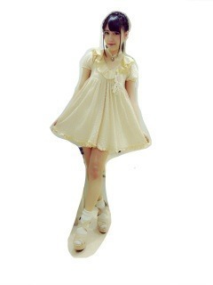 川後 陽菜｜ 今日、空飛ぶくじら見ました。（2013-04-02）｜4枚目