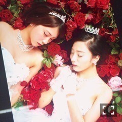 川後 陽菜｜棘のある薔薇に純白 のドレス、（2015-12-21）｜2枚目