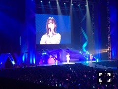 伊藤 純奈｜上に乗ってるのだーれだ（2018-12-28）｜3枚目