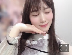 伊藤 純奈｜気分が落ち込む時だってある（2019-05-15）｜2枚目