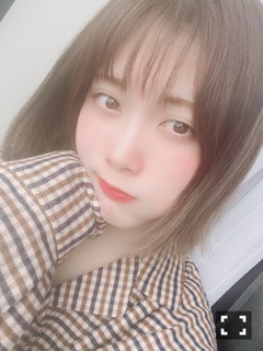 伊藤 純奈｜本日はパジャマ、眼鏡でお送りさせていただきます☺︎（2020-05-01）