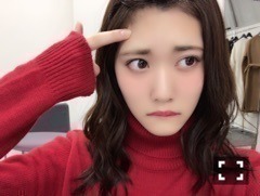 伊藤 純奈｜自撮りする時ななめ見ちゃう癖（2017-03-08）｜3枚目