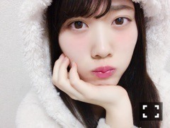 伊藤 純奈｜自撮りする時ななめ見ちゃう癖（2017-03-08）｜4枚目